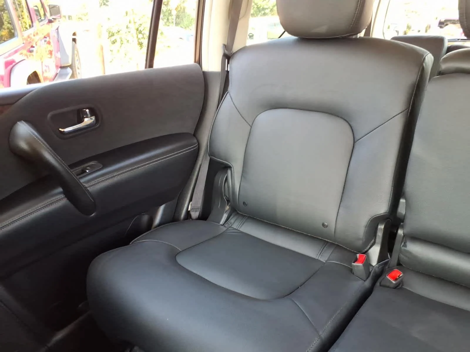 Used 2019 Hermosa Blue Pearl Nissan SV image 18