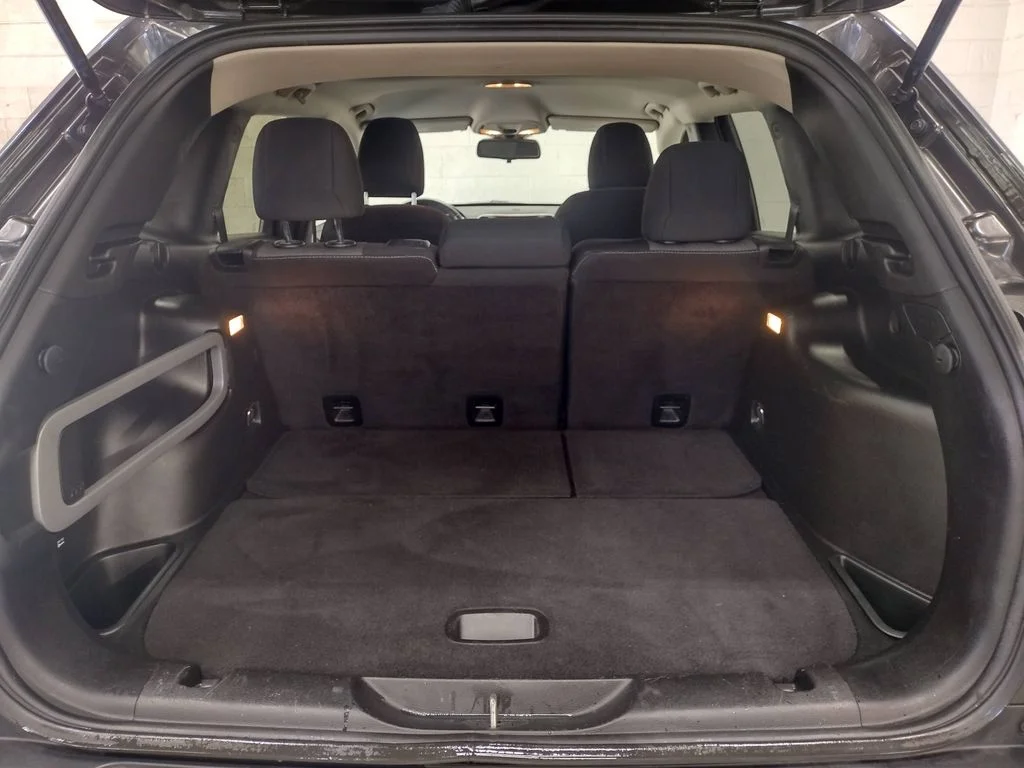 Used 2017 Gray Jeep Sport image 15