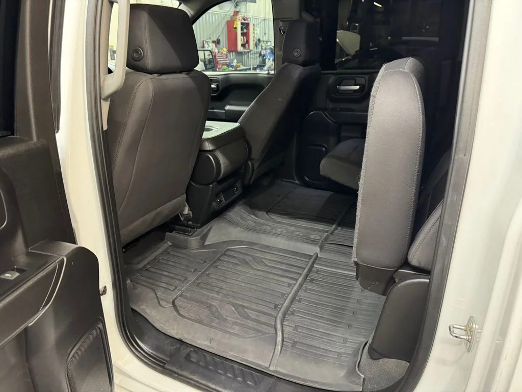 Used 2023 White GMC Pro image 16