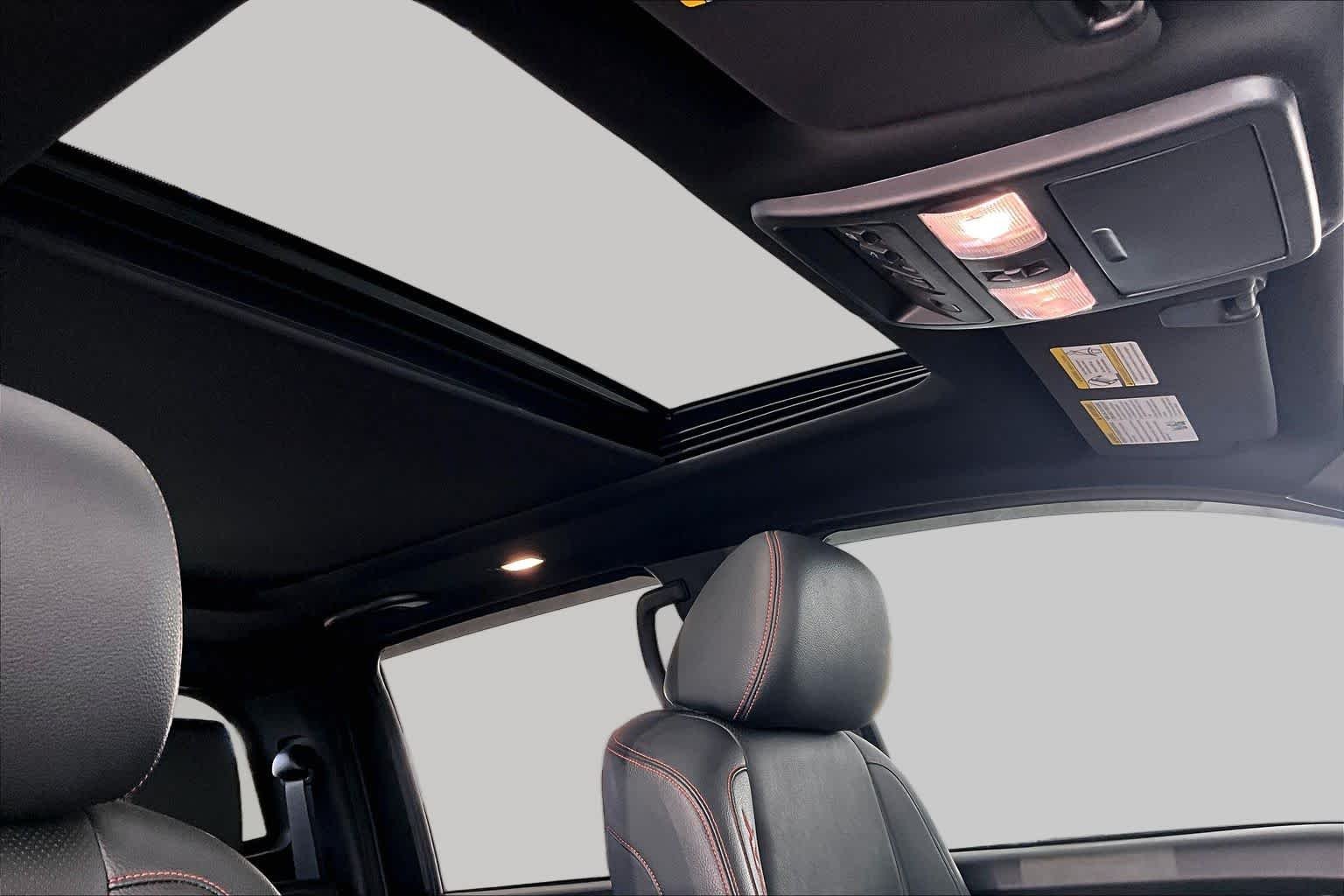 Used 2024 Glacier White Nissan PRO-4X image 14