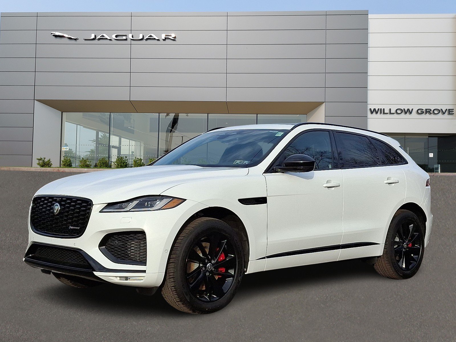 2025 Jaguar F-PACE R-Dynamic S