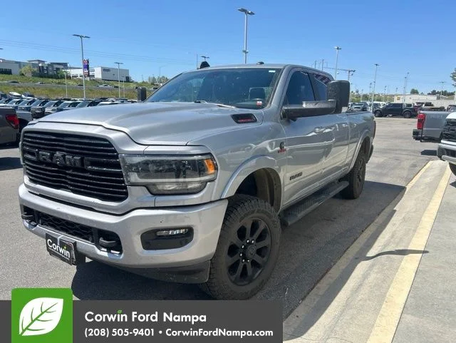 2020 RAM 3500 Laramie 4X4 Crew Cab SWB's photo