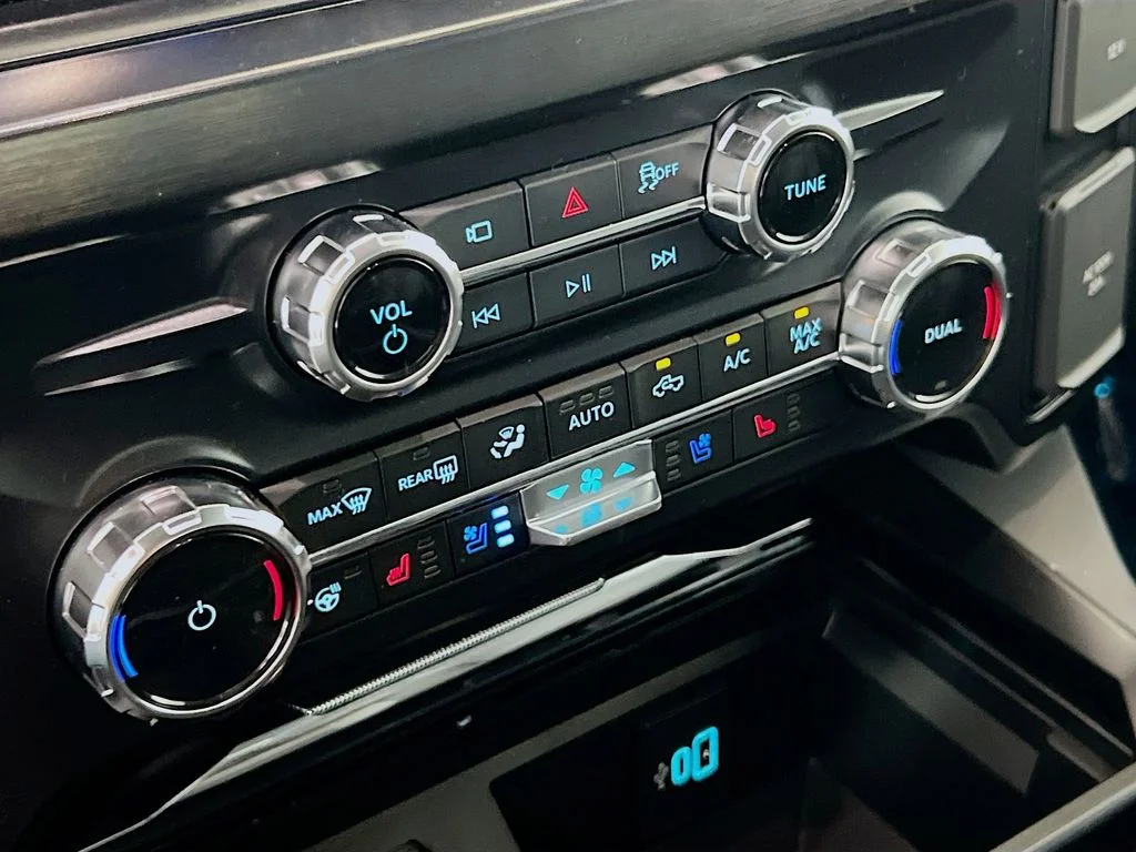 New 2026 Carbonized Gray Metallic Ford Lariat image 9