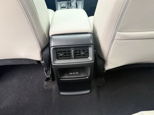 Certified Used 2025  Honda EX-L image 10