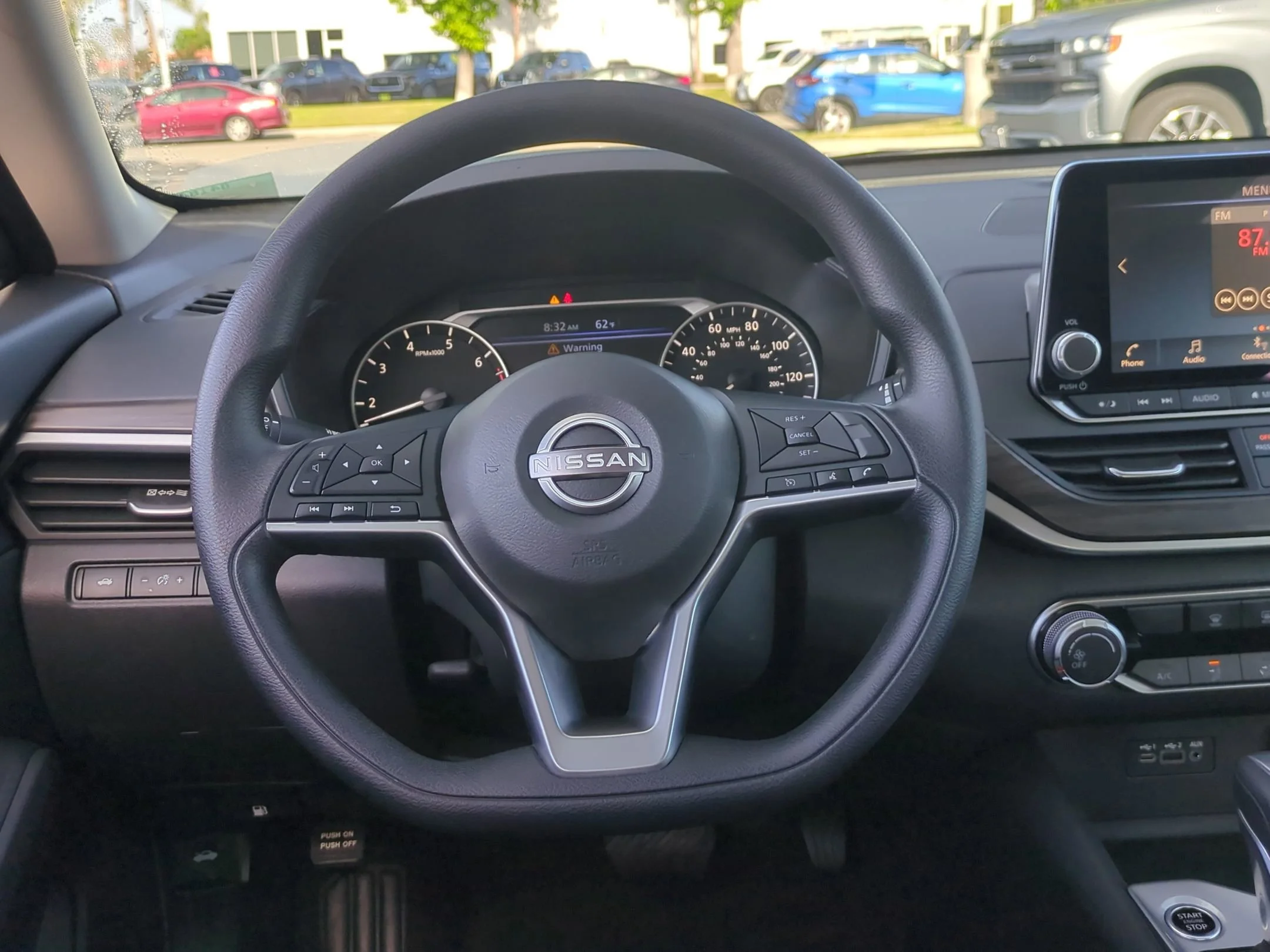 2025 Nissan Altima SV - Photo 11