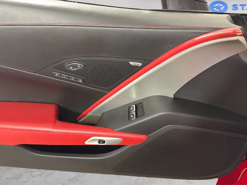 Used 2015 TORCH RED Chevrolet Z51 3LT image 31