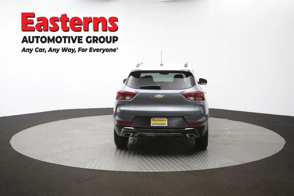 Used 2021 Gray Chevrolet ACTIV image 36