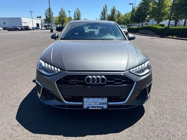 2024 Audi A4 45 S line Premium Plus