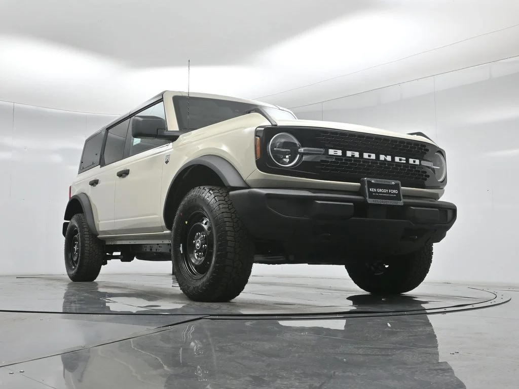 New 2026 Beige Ford Big Bend image 41
