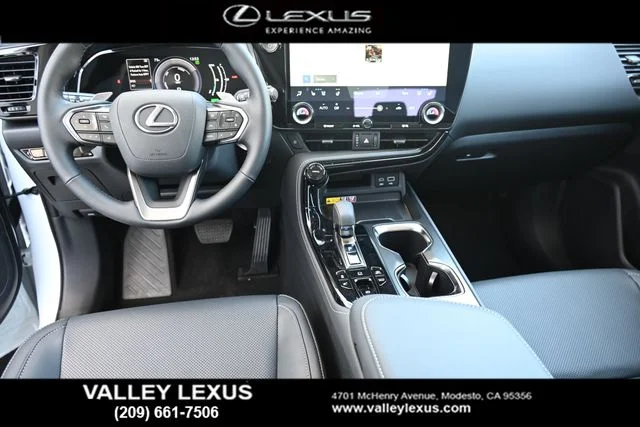 2026 Lexus NX 450h+ Premium - Photo 17
