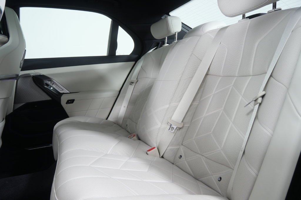 Certified Used 2026 Gray Metallic BMW 740i image 17