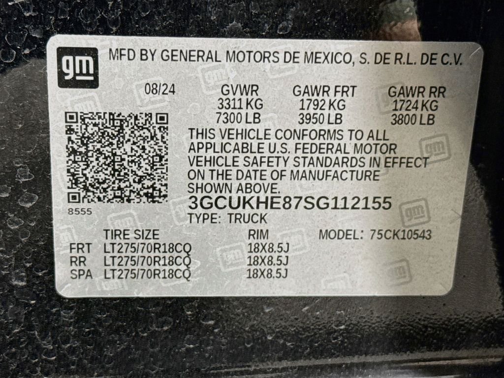 Used 2025 Black Chevrolet ZR2 image 33