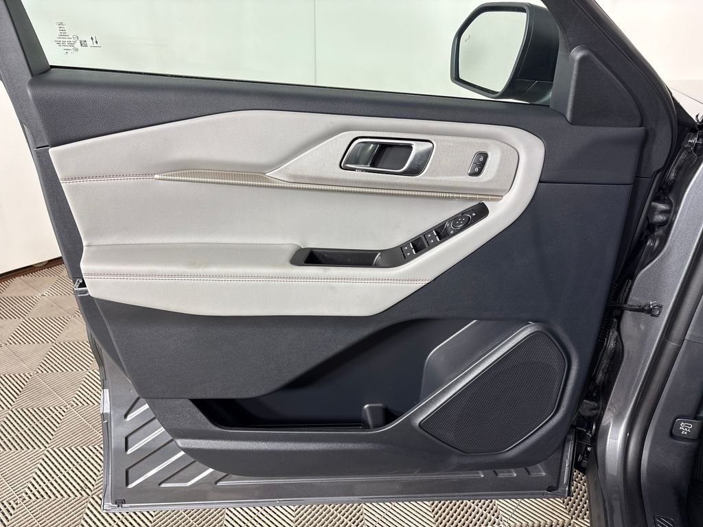 New 2026 Gray Ford Active image 15