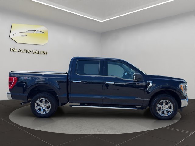 Used 2023 Blue Ford XLT image 8