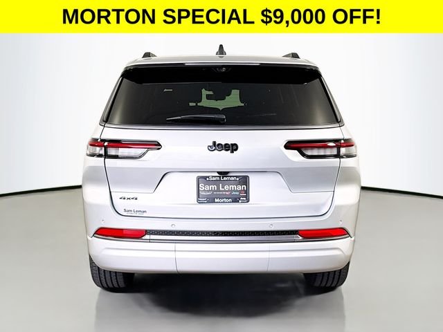 New 2026 Silver Zynith Exterior Paint Jeep Limited image 6