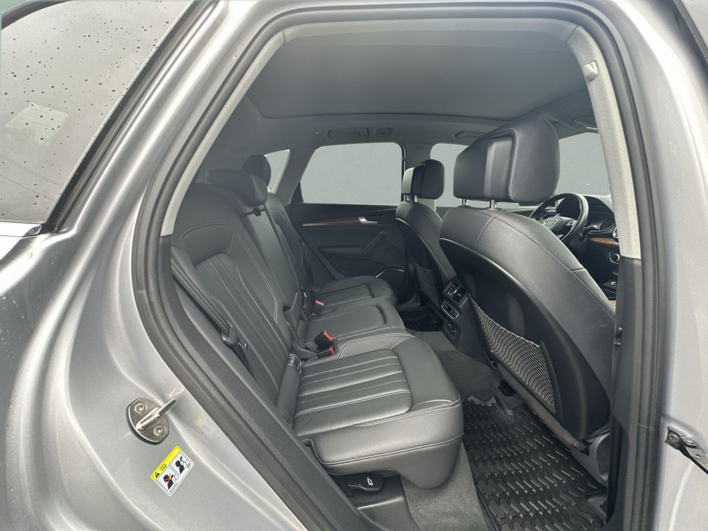Used 2023 Silver Audi 45 S line Premium image 34
