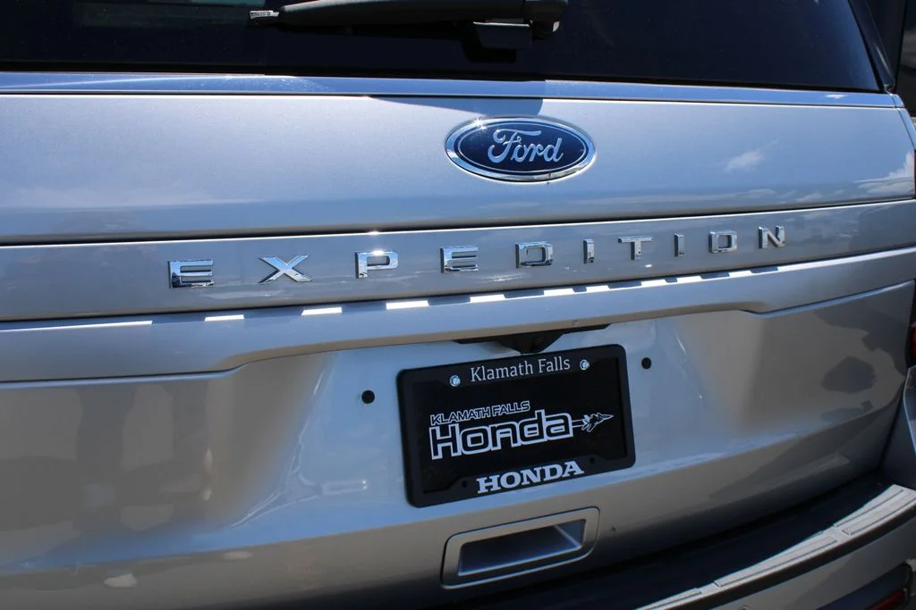 Used 2022 Silver Metallic Ford XLT image 10