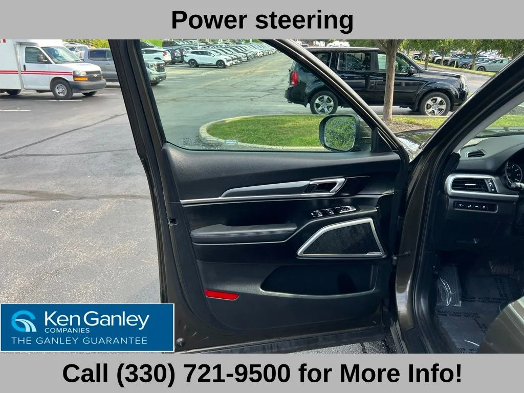 Used 2020 Green Kia S image 23