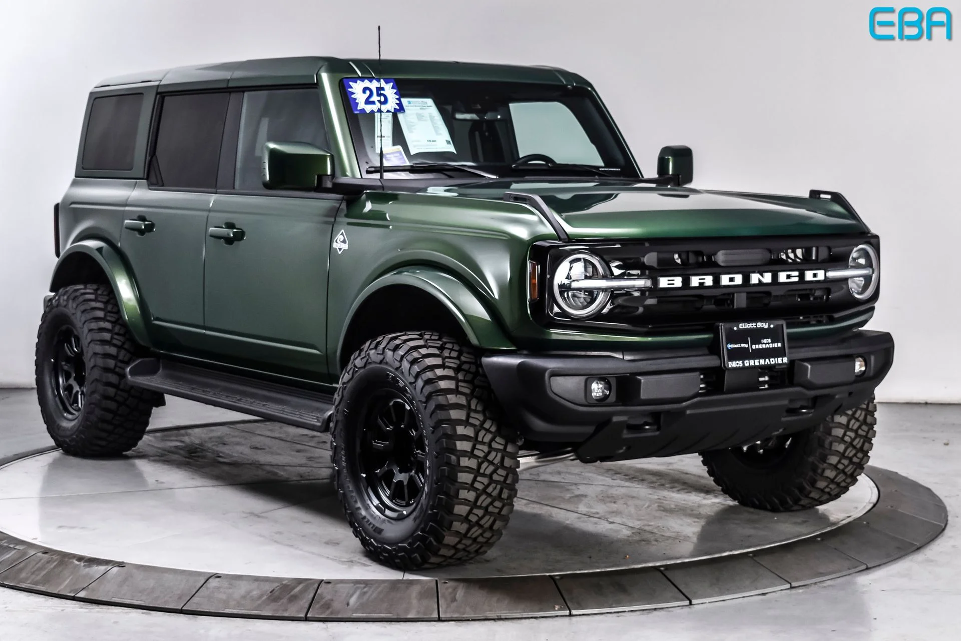 2025 Ford Bronco Outer Banks 4x4's photo