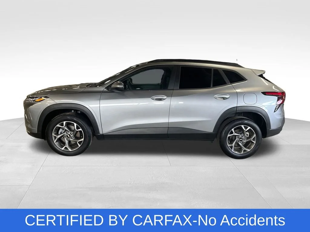Used 2025 Chevrolet Trax LT with VIN KL77LHEPXSC173033 for sale in Northfield, Minnesota