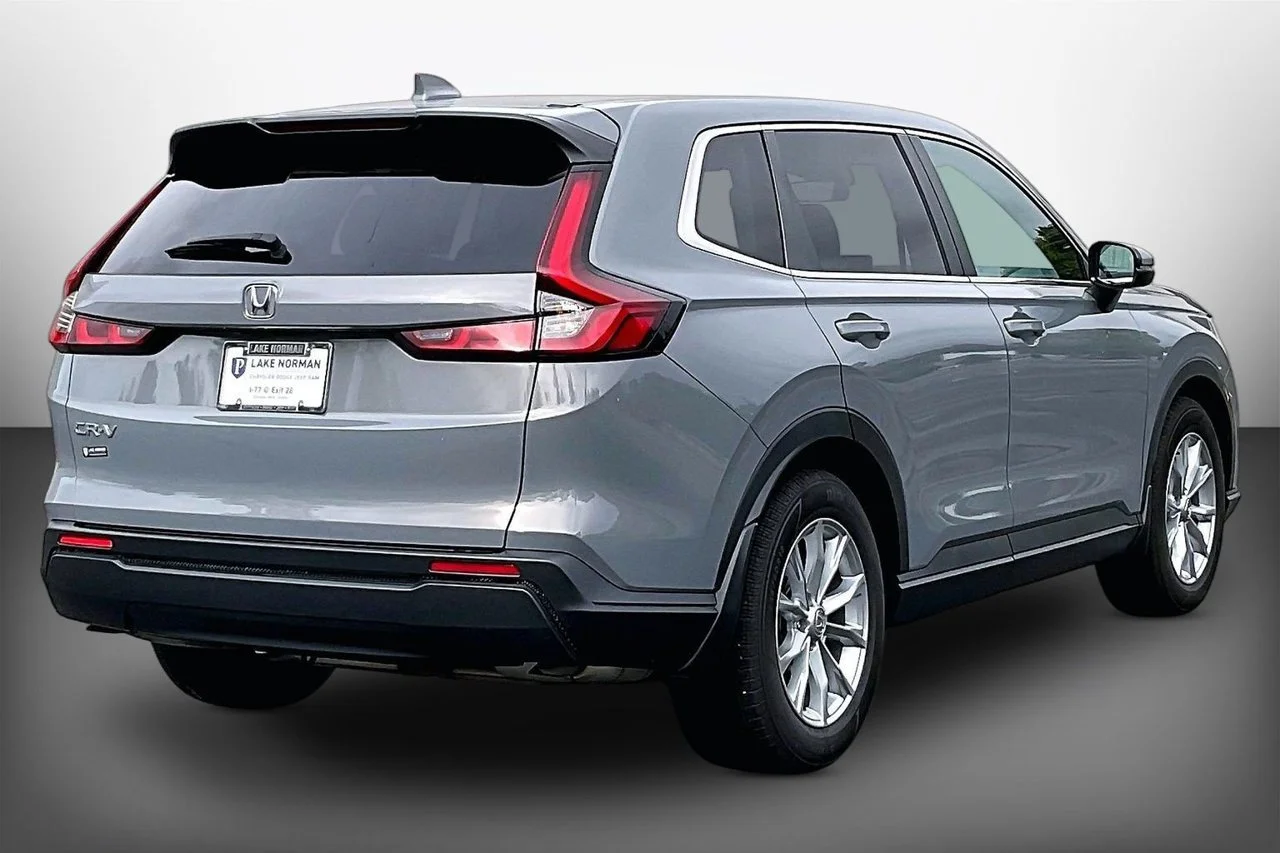 Certified Used 2025 Gray Honda EX image 8
