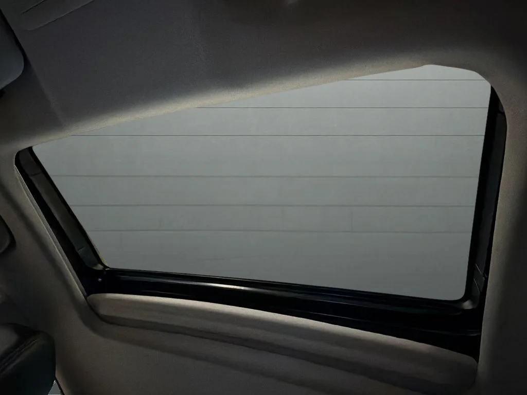 Used 2016  Honda EX-L image 12