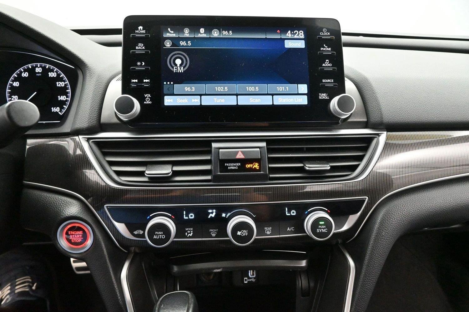 Used 2020 Platinum White Pearl Honda Sport image 22