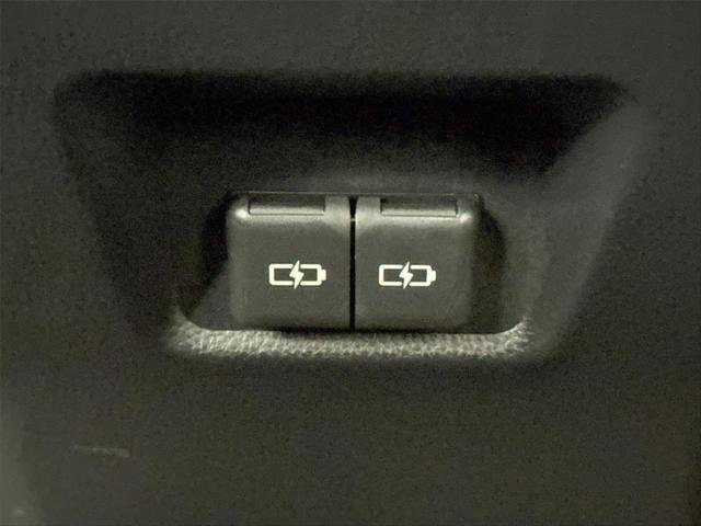 Certified Used 2024 ICE CAP Toyota  image 36