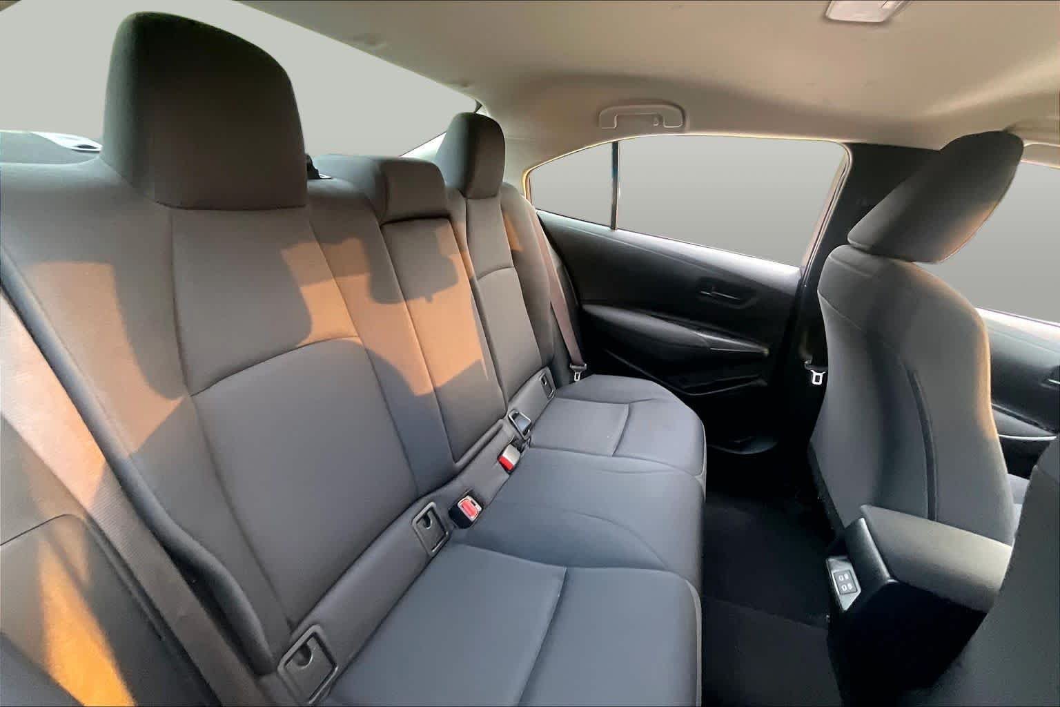 Used 2024 Blueprint Toyota LE image 18