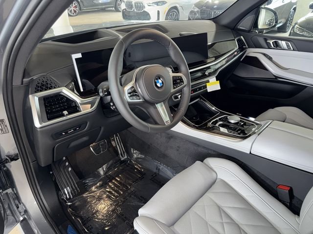 New 2026 Skyscraper Grey Metallic BMW sDrive40i image 19