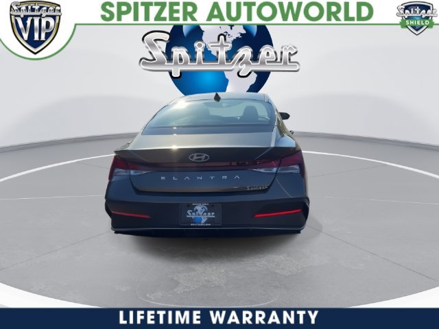 New 2026 Gray Hyundai SE image 39