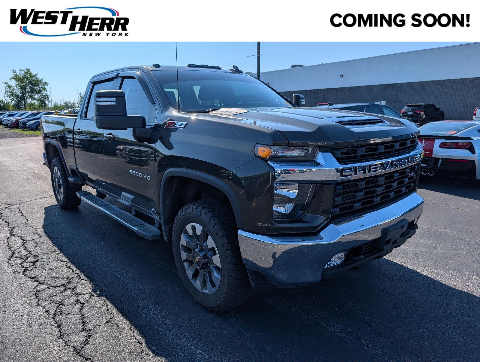 Used 2022 Greenstone Metallic Chevrolet LT image 1
