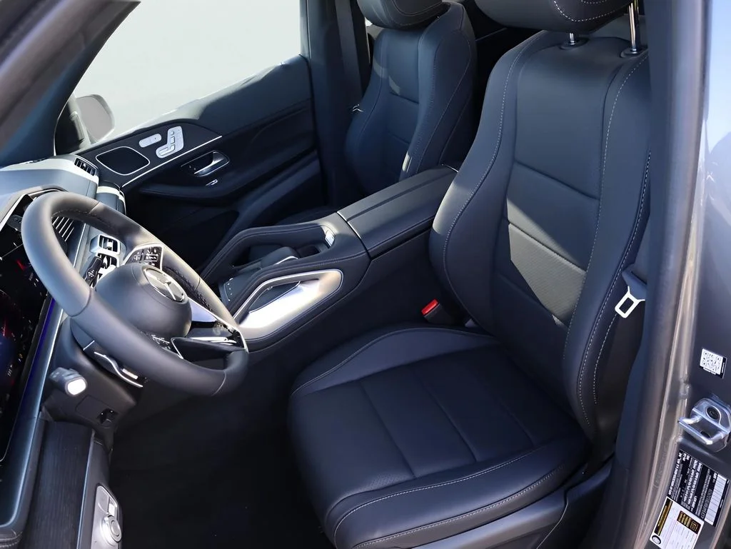 Used 2026 Gray Mercedes-Benz GLE 350 image 32