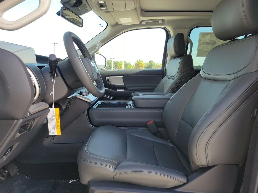 New 2026 Glacier Gray Metallic Tri-Coat Ford Active image 15