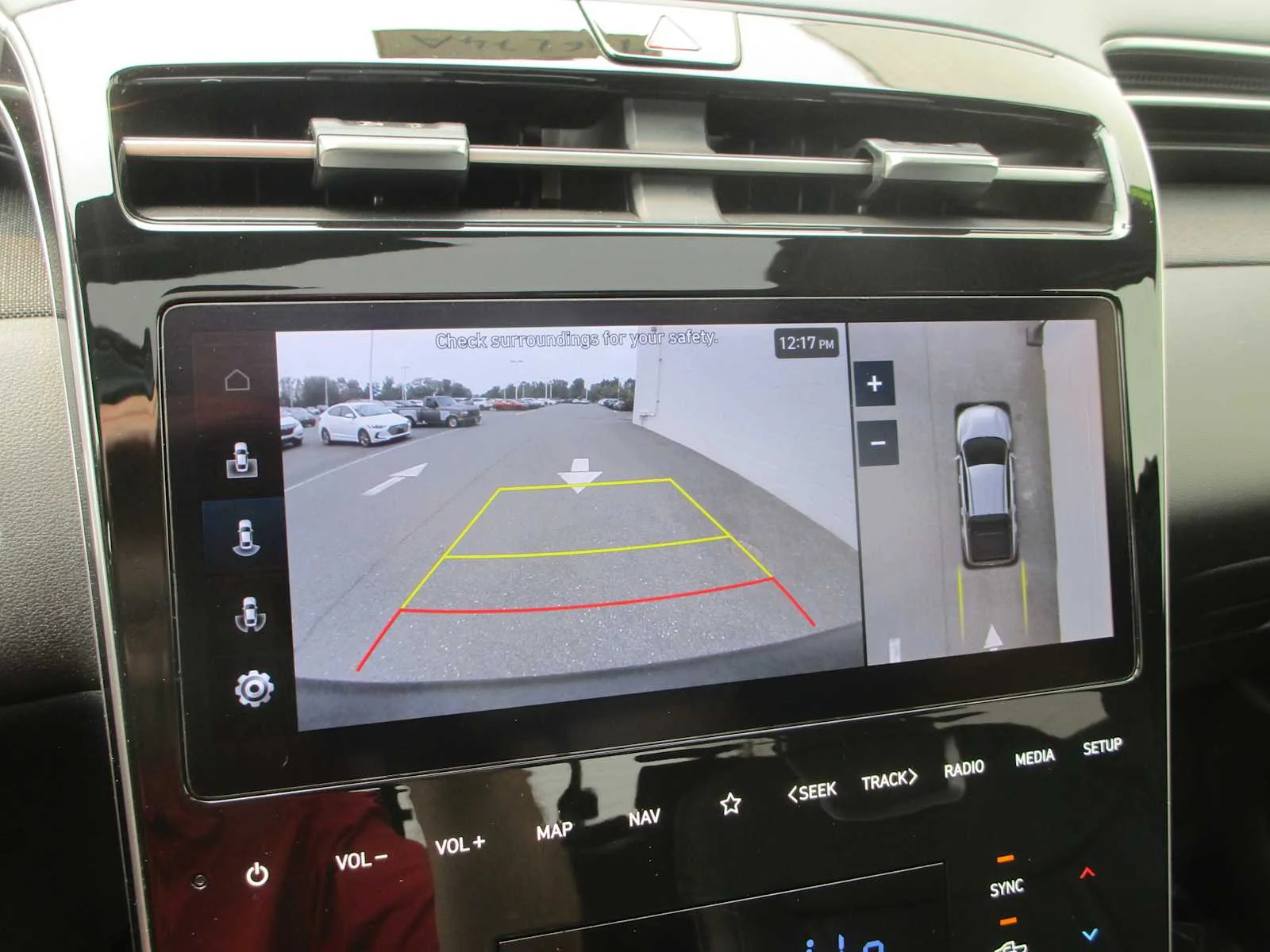 Used 2024 Hampton Gray Hyundai Limited image 21