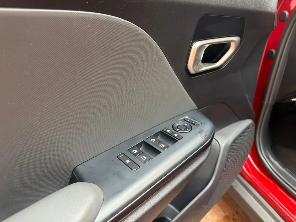 Used 2025 Currant Red Kia LXS image 23