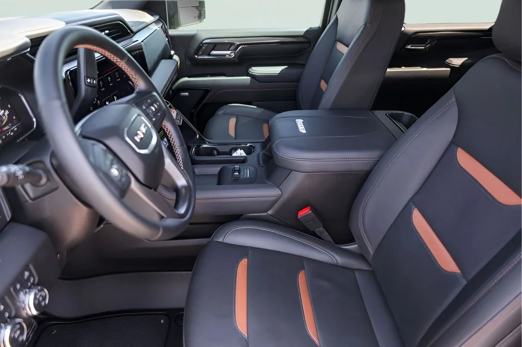 Used 2024 Silver GMC AT4 image 12