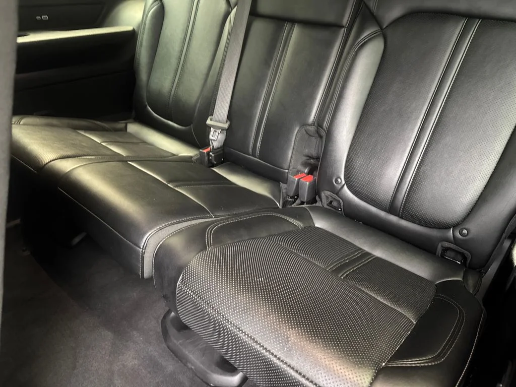 Used 2024 White Jeep Series II image 39