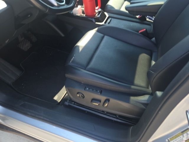 Used 2021  Volkswagen Pro S image 7