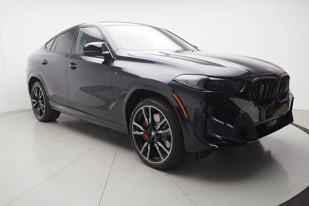 New 2027 Carbon Black Metallic BMW M60i image 2