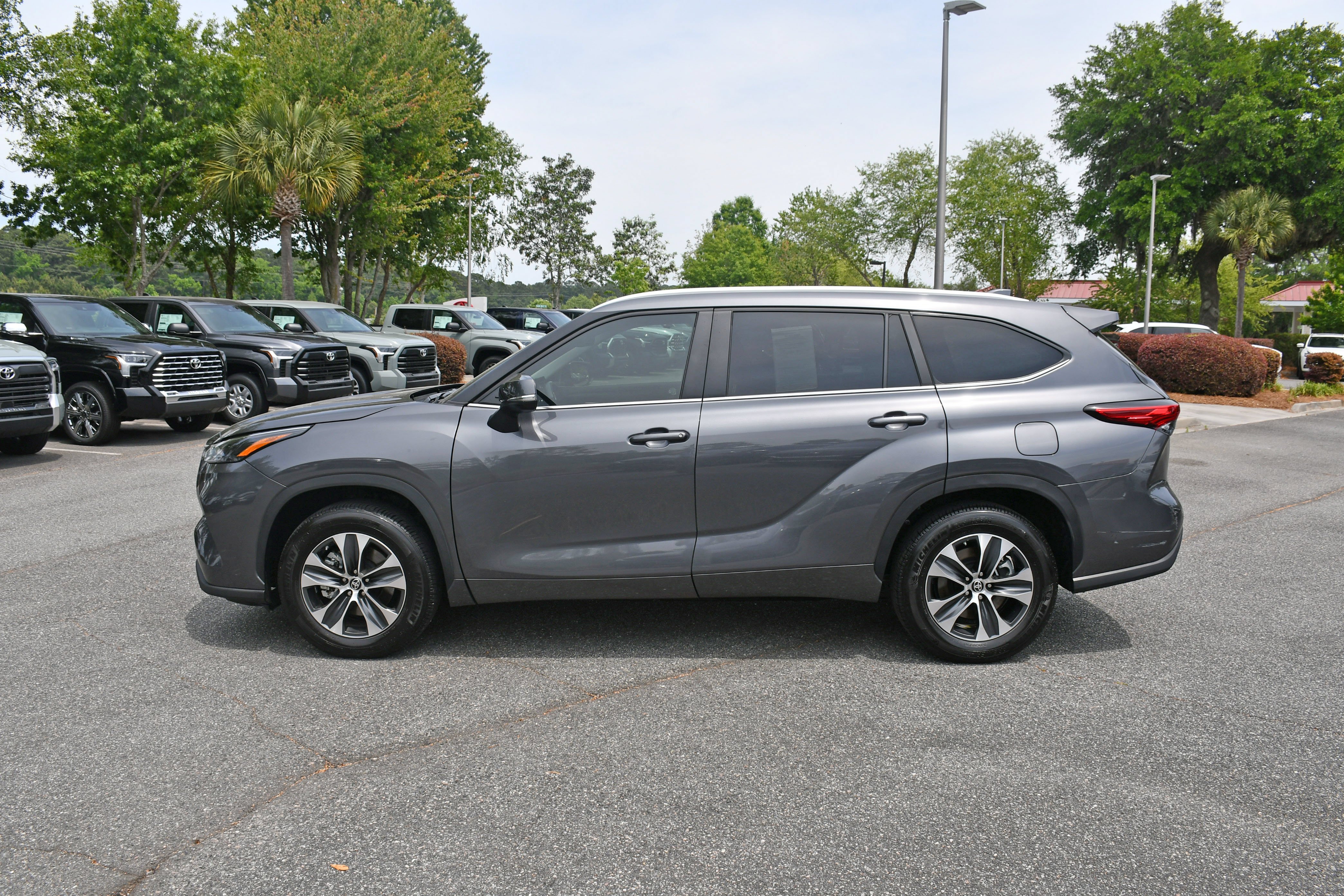 Used 2023 Gray Toyota XLE image 2
