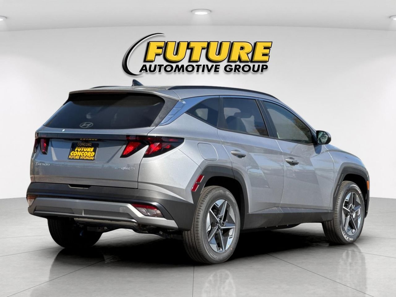 New 2026 Silver Hyundai SEL image 3