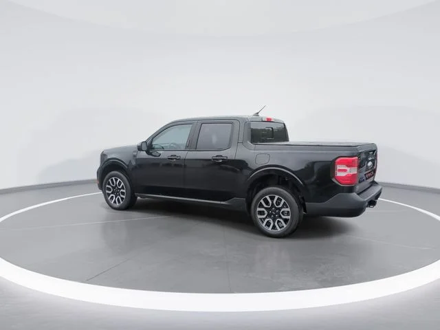 Used 2023 Black Ford Lariat image 6