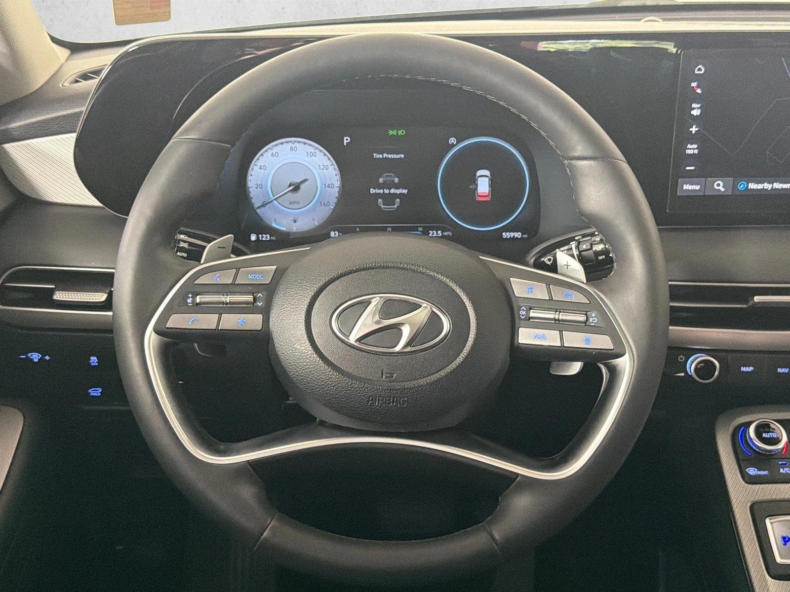 Used 2023 Abyss Black Pearl Hyundai SEL image 26