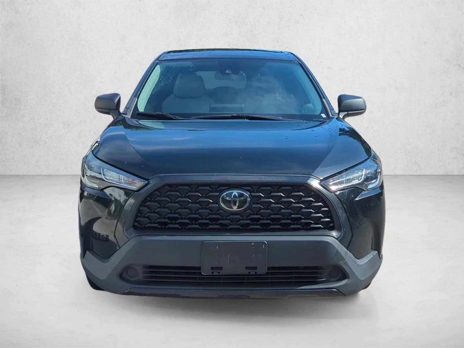 Used 2022 Jet Black Toyota L image 2