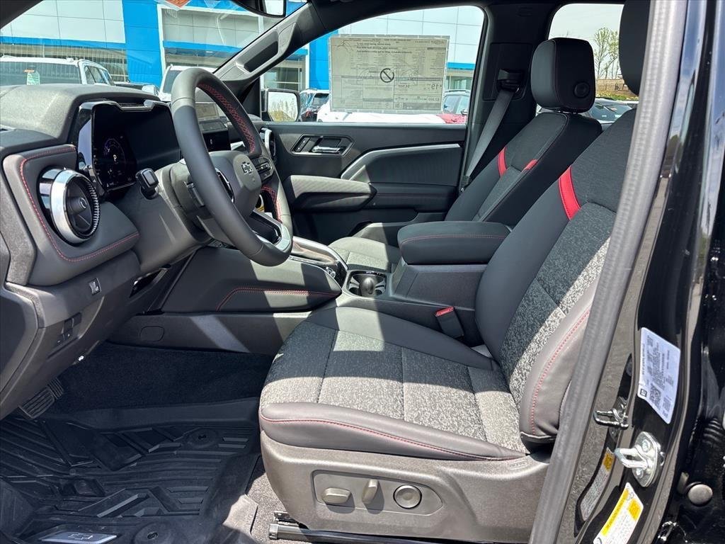 2026 Chevrolet Colorado Z71 - Photo 23