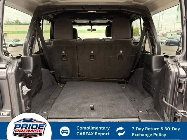 Used 2018 Gray Jeep Unlimited Sport S image 15