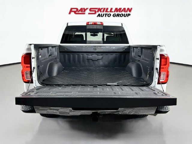 Used 2018 SUMMIT WHITE Chevrolet LTZ image 24