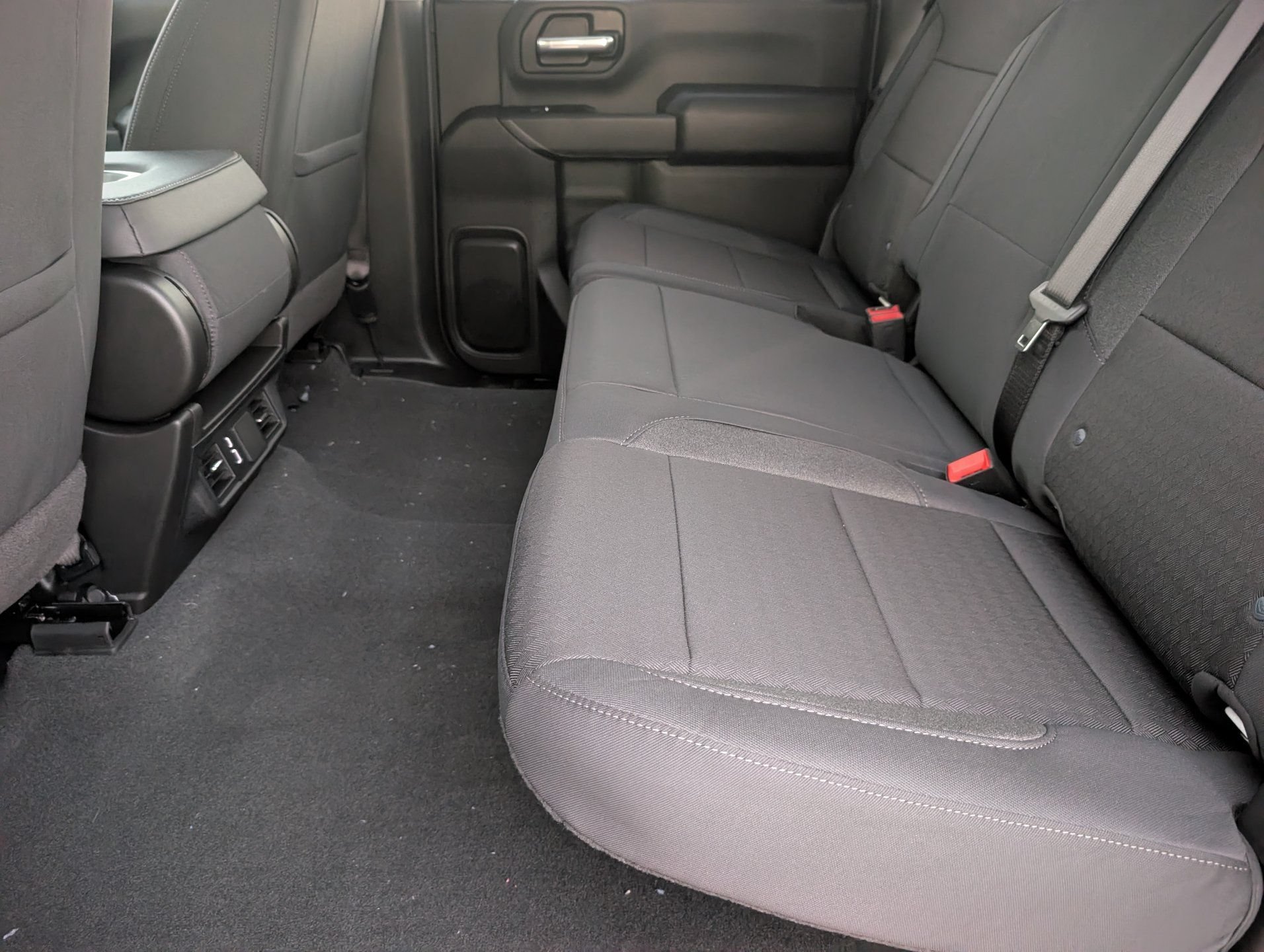 2026 Chevrolet Silverado 2500 HD Custom - Photo 17