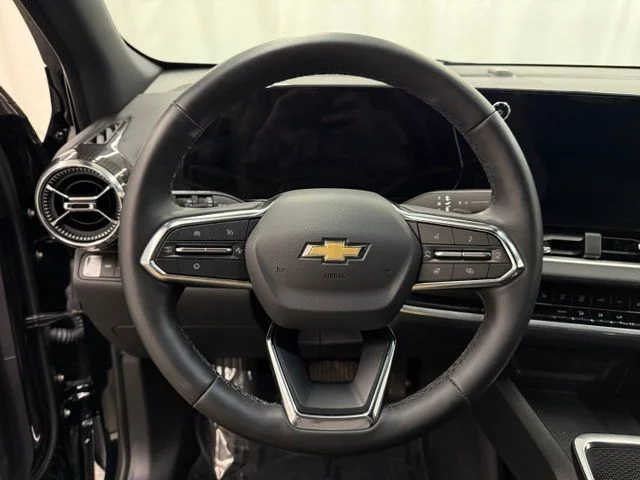 2026 Chevrolet Equinox LT - Photo 13